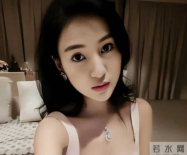 出狱仅2年,郭美美再迎2大噩耗,个个戳心窝,网友直言大快人心