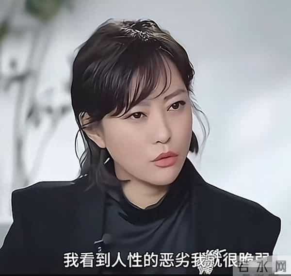直到王家卫录音被曝,才明白郝蕾早就暗示过 ,人性的恶劣真的很脏