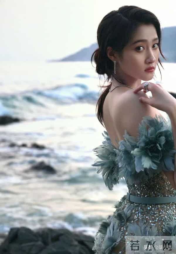 关晓彤|这逆天的大长腿