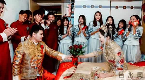 没有那个富贵命,大衣哥传来喜讯,前儿媳陈亚楠终是活成了"笑话"