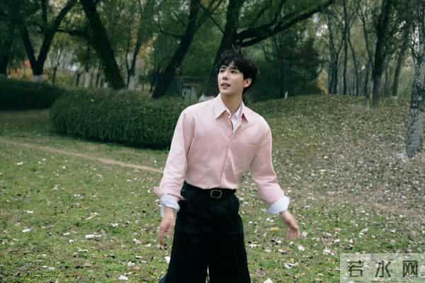 11.6娱乐瓜：杨紫 易烊千玺 李现 迪丽热巴 孟子义 罗云熙 丁禹兮 韩东君