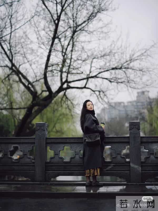 女演员李梦晒多道杭州美食,直呼“好久没吃这么多”