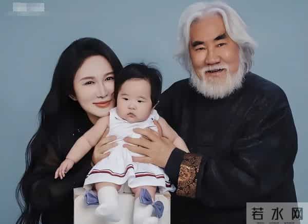 一手好牌打的稀碎,74岁的张纪中遭到“反噬”,如今下场大快人心