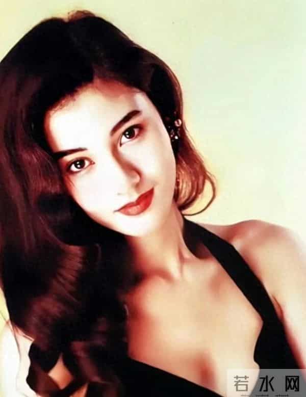 李嘉欣漂不漂亮都有争议?有眼睛的都看得出吧!(附多图)