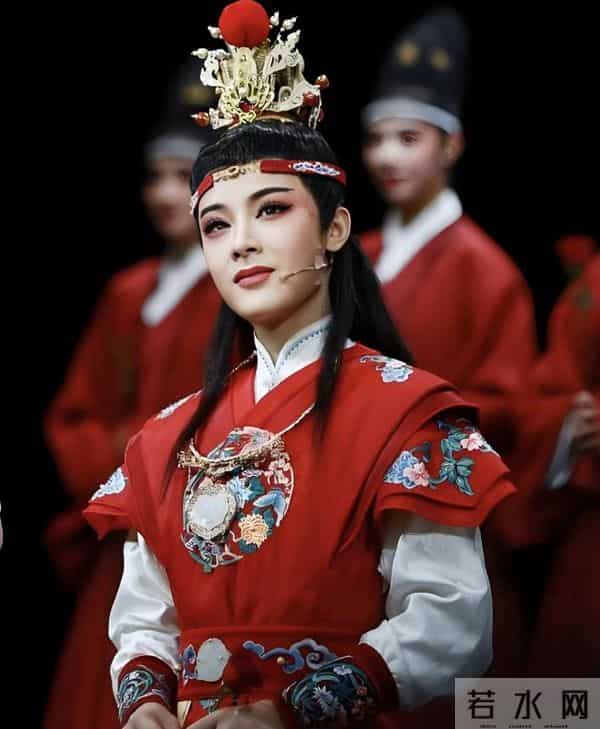 不到7天时间，人民日报4次点名陈丽君，何赛飞那句话终于有人信了