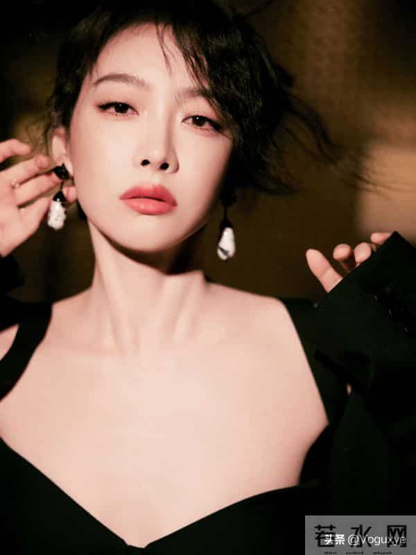 黑丝眼罩 真妈妈来了