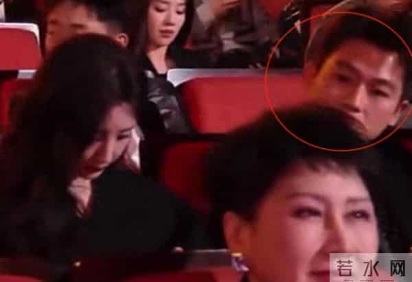 欧豪的一个眼神,就让马思纯心绪复杂,7年了,还是让全网意难平