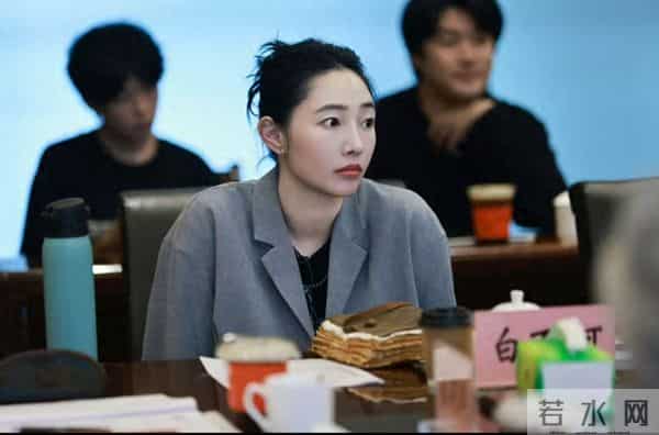 白百何没料到,剧组获奖却把自己赶走,这次直接不装了!