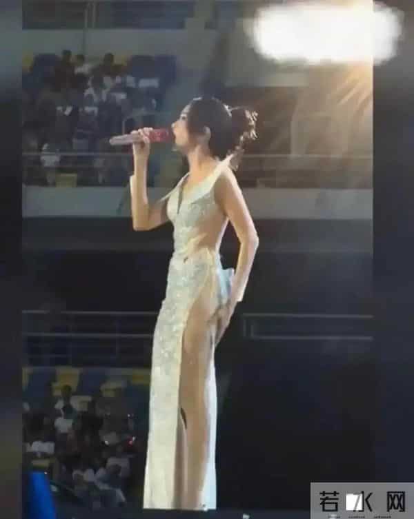 莫文蔚演唱会，到这个年纪了，感觉没有这个必要了吧！