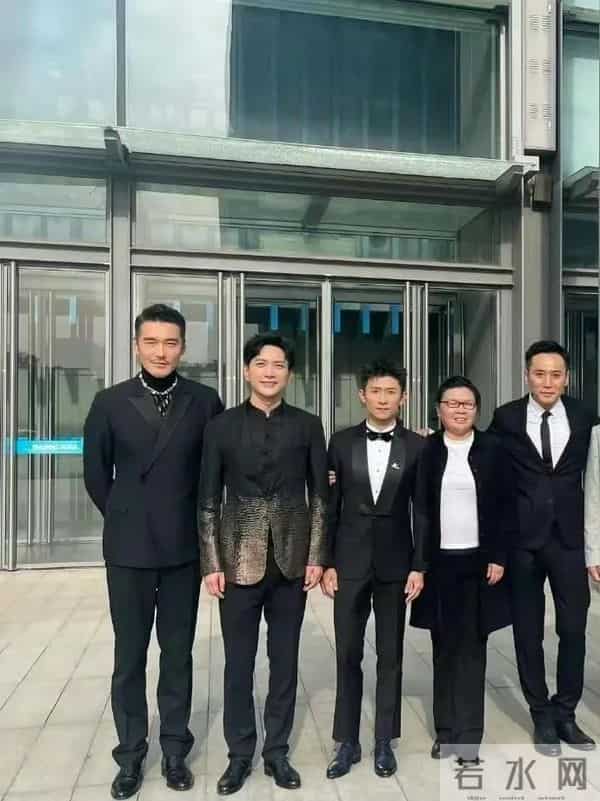 被“发腮”的张一山惊艳，内娱男星越老越值钱，还真不是随口瞎掰