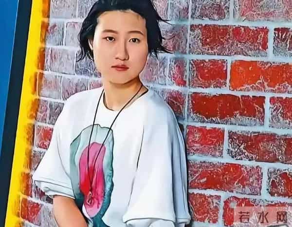 26岁吴卓林醒悟:直播带货爆火,她终于靠自己!