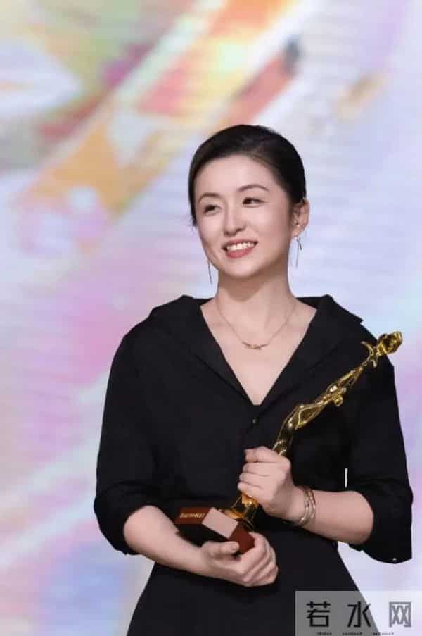 彻底凉凉！编剧秦雯更多内幕被扒出，唐嫣再次被无辜牵扯