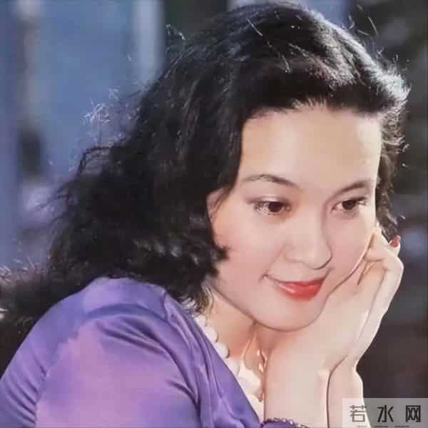 恋爱脑下场是真惨!从春晚主持人到养不起孩子的妇女,她咎由自取