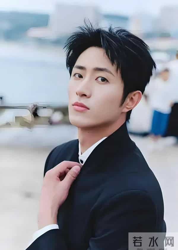 红果大会阵容太强了,王皓祯终于露面,官宣阵容居然都是老熟人!