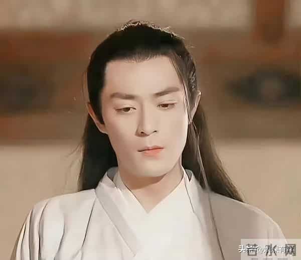 从万人捧到万人嫌,如今35岁的成毅,证明刘亦菲的话含金量还在升