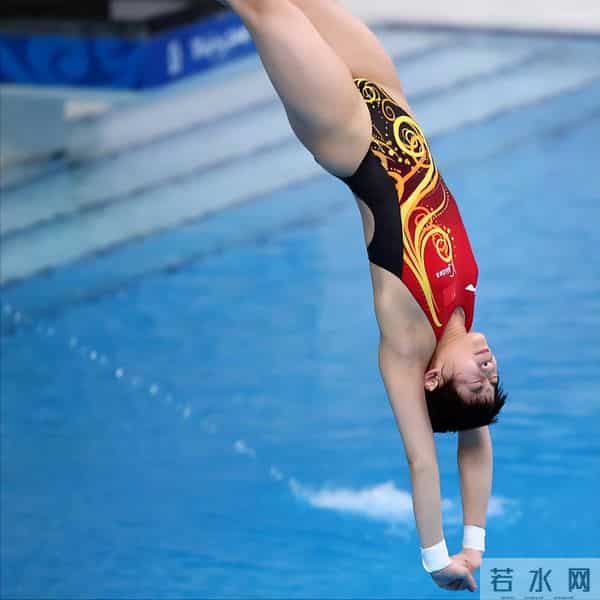 44岁郭晶晶再传喜讯!官媒发文,新身份曝光,霍震霆当年说的没错