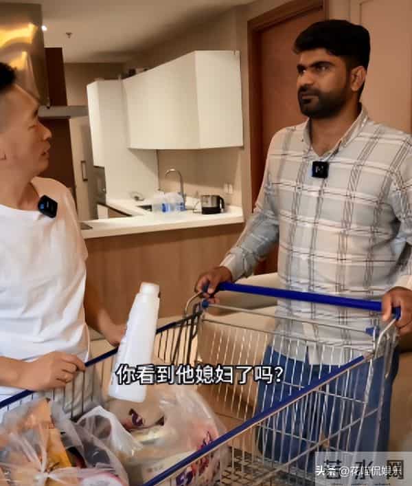 皮一哥落地巴基斯坦，萨拉曼问李超群情况，苏美拉打电话过来谈事