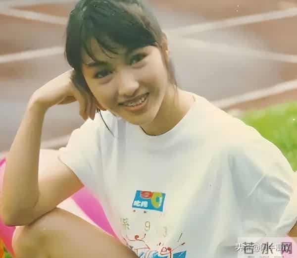 黎姿:嫁给大15岁的残疾富豪,一家5口3人残疾,风光背后有辛酸