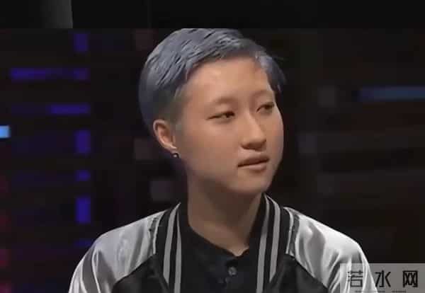 26岁吴卓林醒悟:直播带货爆火,她终于靠自己!