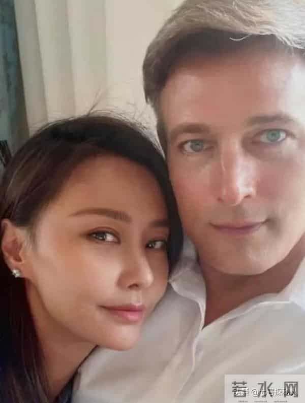 “红杏出墙”！这5位给老公戴帽子的女星，简直堪比现代版潘金莲