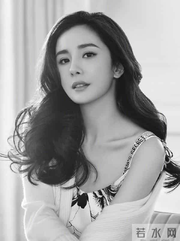 杨幂睡衣合集来啦!每一套都戳中我的审美