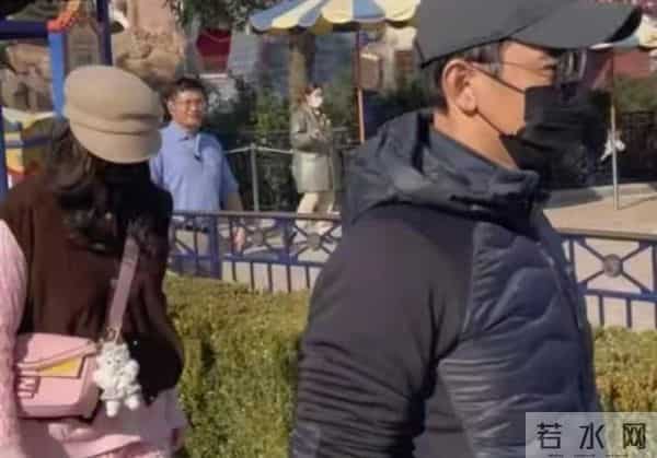 躺着也中枪！秦雯袭警事件启动调查，唐嫣二次受伤