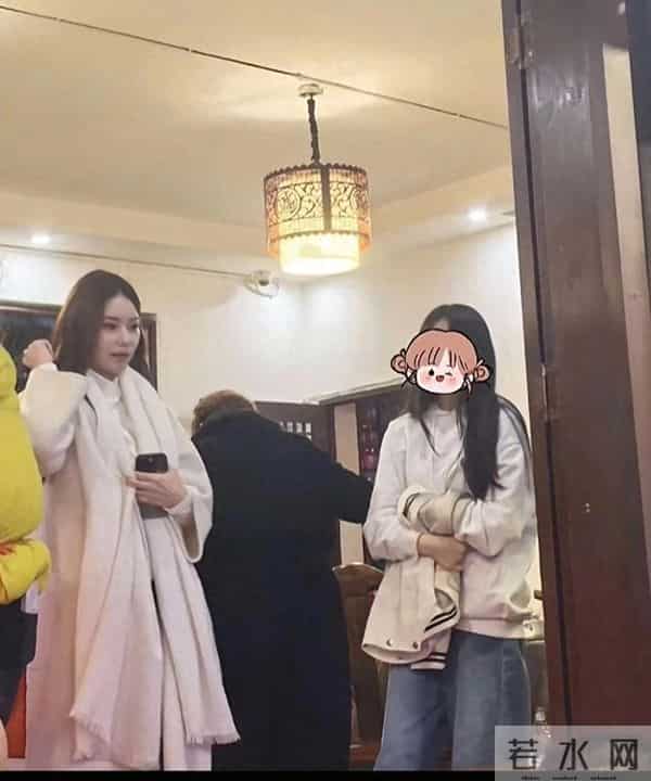 最新！汪小菲带玥儿姐弟饭店吃鱼，马筱梅妈味十足！