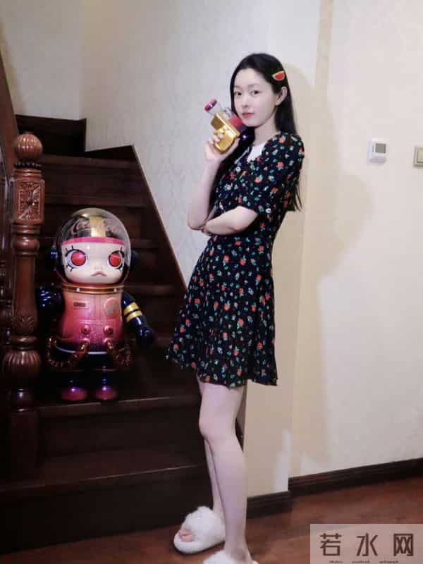 宋轶的腿又白又长,比例好绝