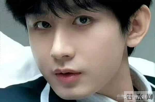 从万人捧到万人嫌,如今35岁的成毅,证明刘亦菲的话含金量还在升