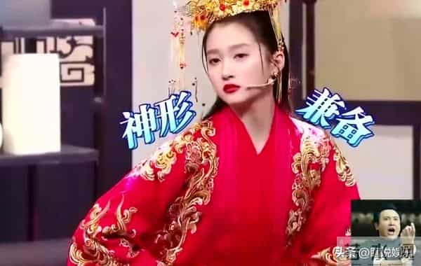 分手传闻仅7月，关晓彤高调官宣喜讯，全网恭喜，终于等到这一天