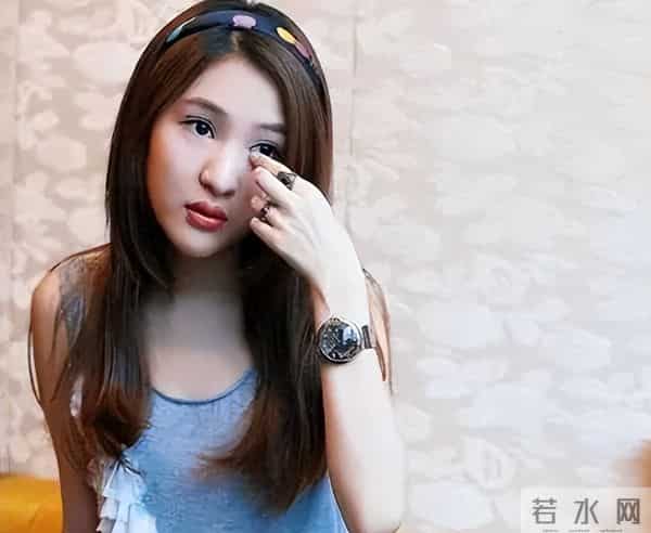 出狱仅2年,郭美美再迎2大噩耗,个个戳心窝,网友直言大快人心