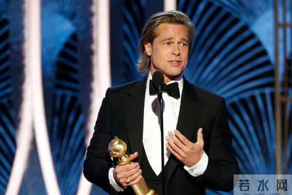 炸!顶流导演被爆骚扰多位女星,曾花7万块在夜店舔女招待的脚?