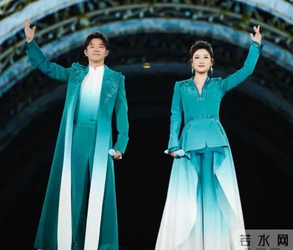 45岁玲花现身外甥婚礼,穿蒙古袍配宽檐帽松弛贵气,长胖后更美了