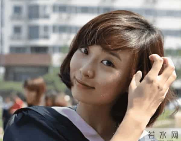 是金子就会发光,央视主持人李七月的现状,给同事们上了一课