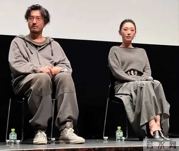 撕奖最大的受害者出现了,不是喊冤的白百何,而是不吭声的蒋奇明