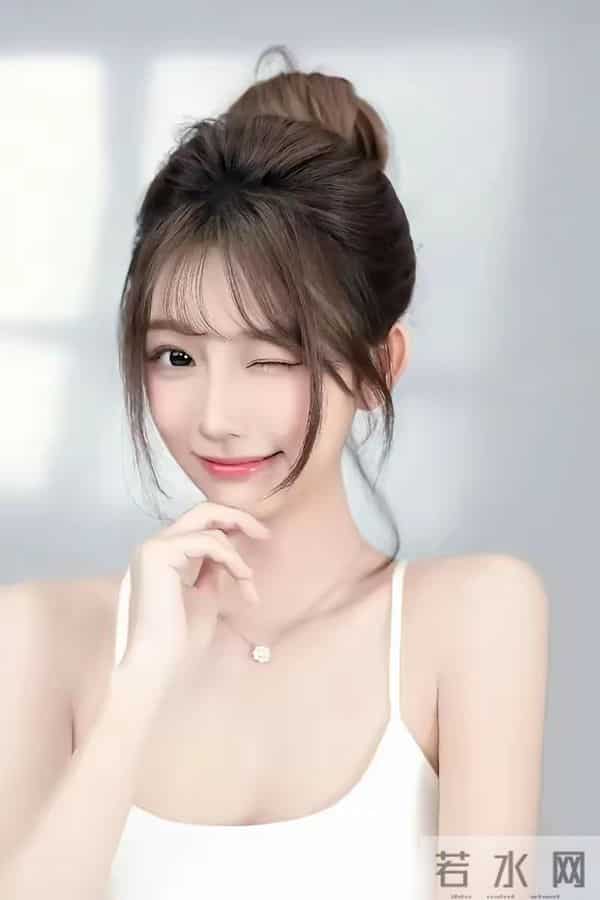 张雅倩，白色吊带写真，诱惑到我了