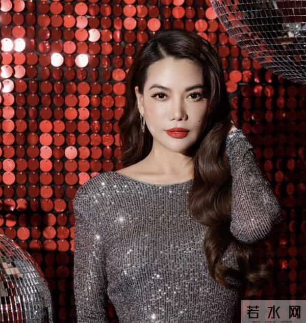 仅7天就曝出5大瓜!官宣离婚、承认插足、一线女星被抓,全是大瓜