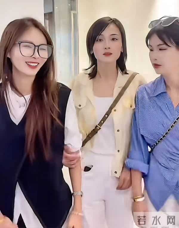 瑾汐父母又一个新举动把评论区都关闭,回应三姐妹感情很好别乱想