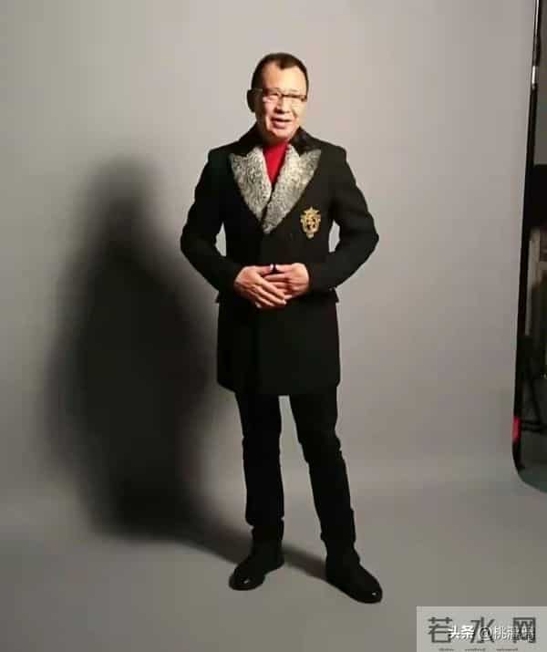 干爹离世10天后，佘诗曼迎来好消息，这下许绍雄可以放心了