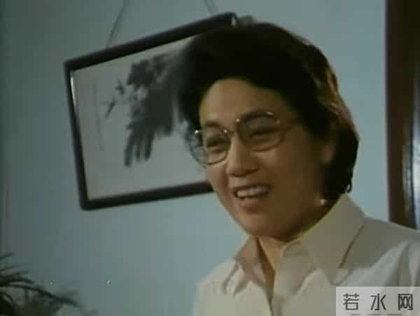 真没想到 我们喜爱的这位硬派男星 竟是戴望舒的女婿 其妻子也是演员