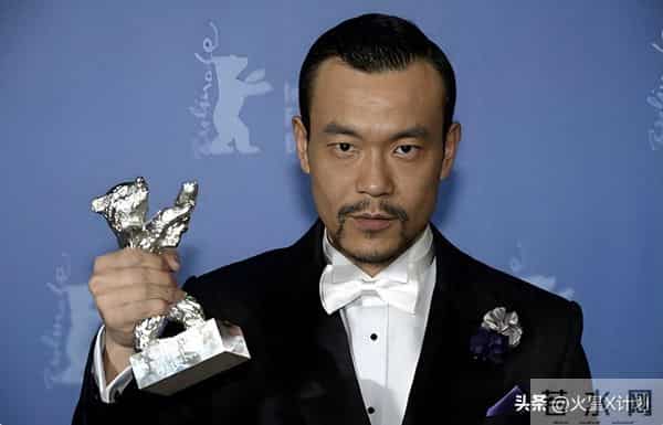 原来他们是夫妻，二十五年零绯闻，如今靠《树影迷宫》又火了