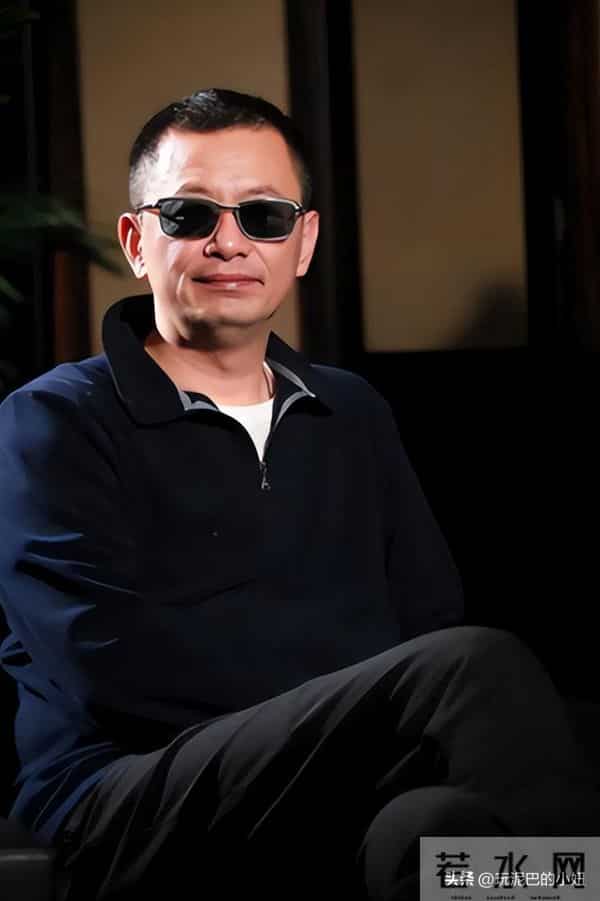 连爆2大行业瓜!大花回应只字不提影帝,阔太倒油导演,都不装了