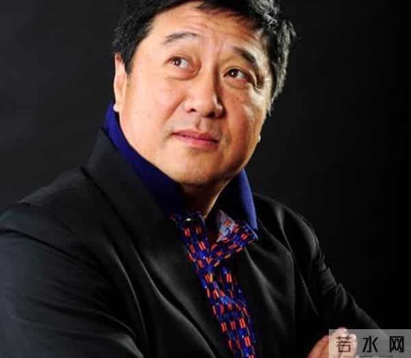 为了梅婷,抛弃患难与共的发妻,67岁孤身一人的叶大鹰可曾后悔?