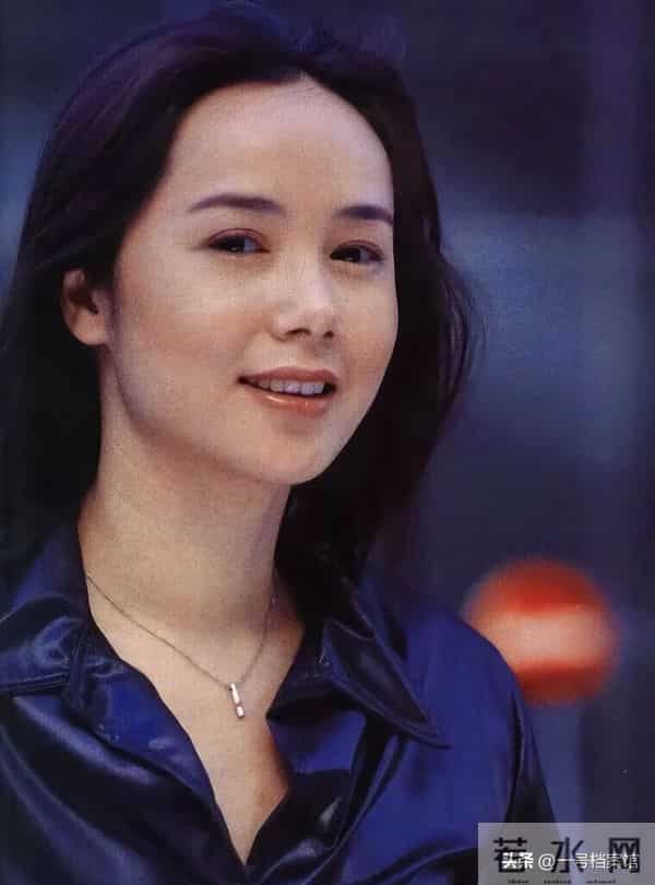 国内挣钱国外花?59岁的蒋雯丽又瘦又老,如今的下场怪不了别人