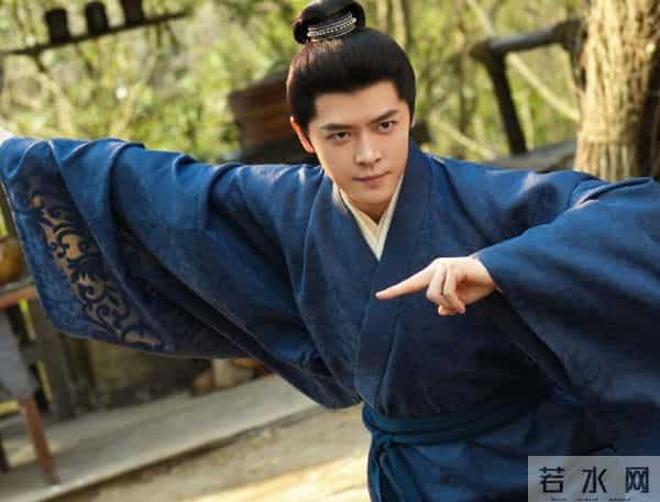 娱乐圈太现实,曾经的“爆剧”男主,在《山河枕》给丁禹兮当配角