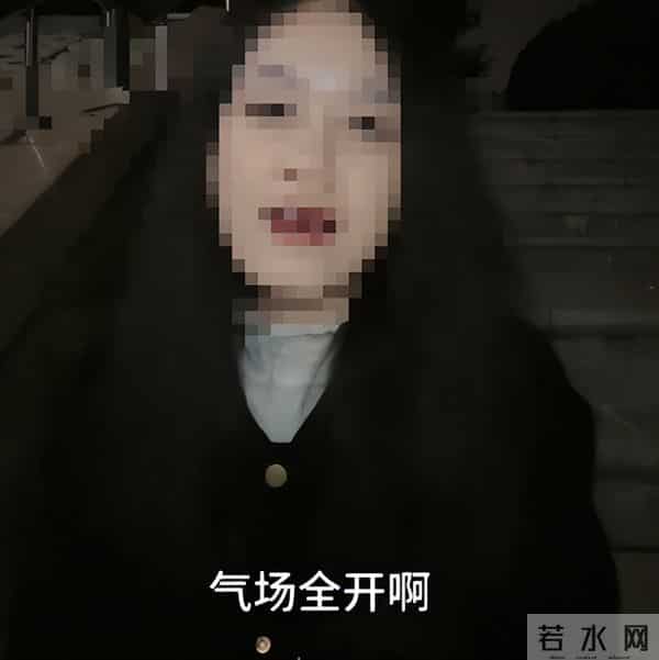 李连杰脱光上衣自证清白后,有网红提出质疑,吃的什么神丹妙药?
