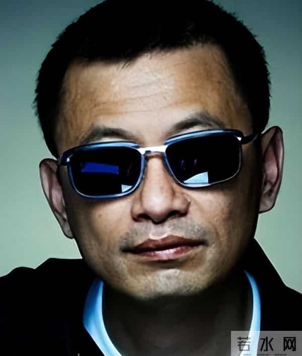 王家卫彻底跌下了神坛