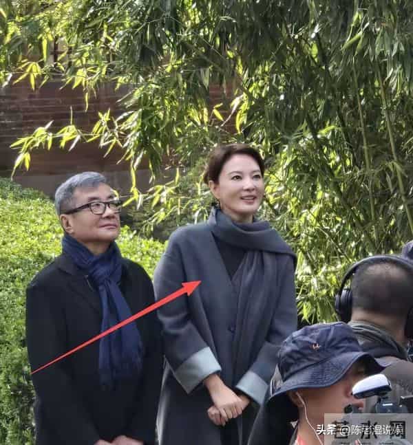 “央视最惨女主持”，俩富豪前任全判死刑？生图脸僵的她近况如何