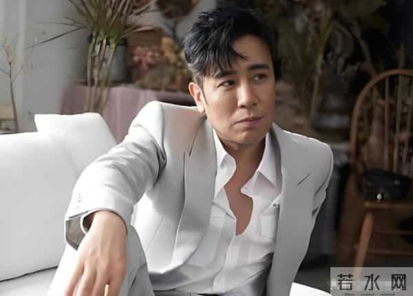 原来她是于和伟老婆,难怪他能拿"视帝",真是一个贤妻旺三代