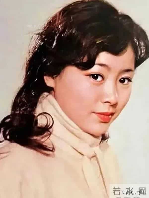 张瑜现状：66岁无儿无女，一人独居，与71岁前夫张建亚处境差别大